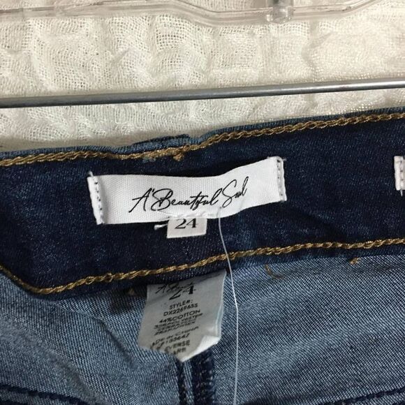 A Beautiful Soul NWT High-Rise Skinny Jeans Size 24 - Picture 5 of 10